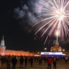 «Два цветка ко мне на грудь...»