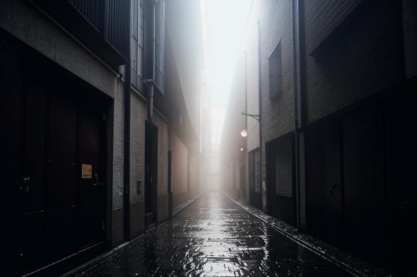 «Все не о том. Помолчи, подожди...»