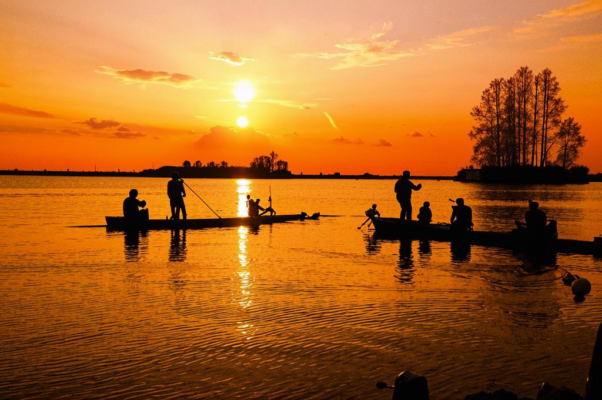 «...А в той земле, где Рыбинское море...»