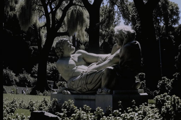 «Тиберий стар. Он, «медленно жующий»...»