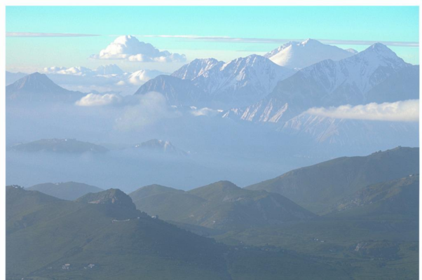 «За слоистыми горами...»