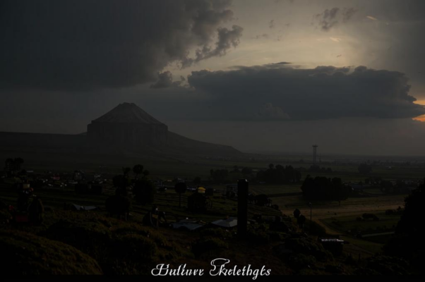 «Целый день над сырой Эриванью...»