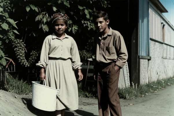 «Я странный мальчик, молодой прохожий...»