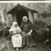 Песенка («Гладила мать сына…»)