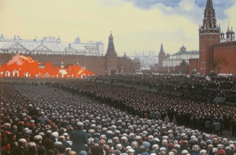 Похороны («Шли они с гробами раскрытыми…»)