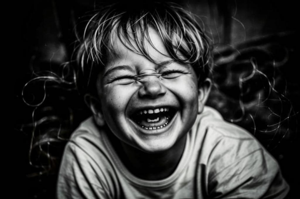 «Как твои глазки смеются, дитя...»